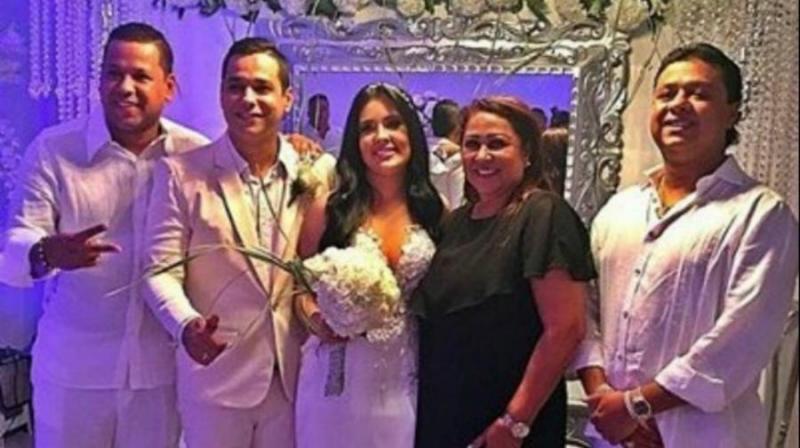 Viuda Y Mamá De Martín Elías Se Rencuentran En Matrimonio