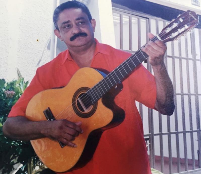 Canta Conmigo Mi Pueblo Y El Viejo Valledupar: Hernando Marín