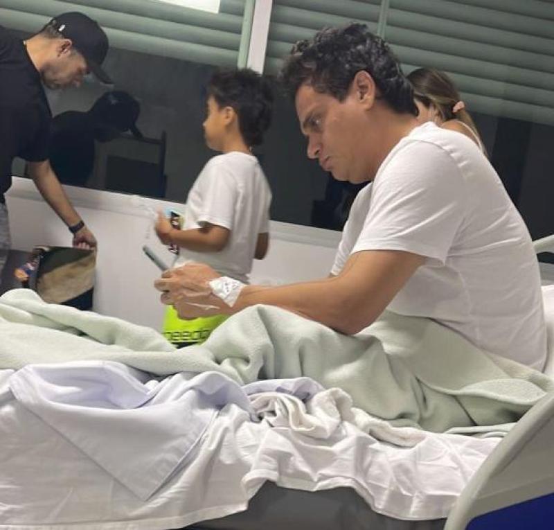 Silvestre Dangond, Con Neumonía E Incapacitado