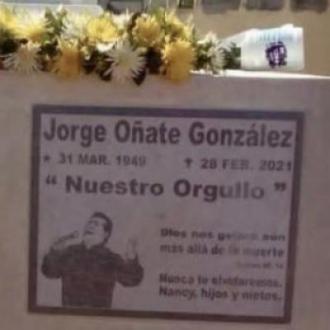 Así Quedó La Tumba De Jorge...