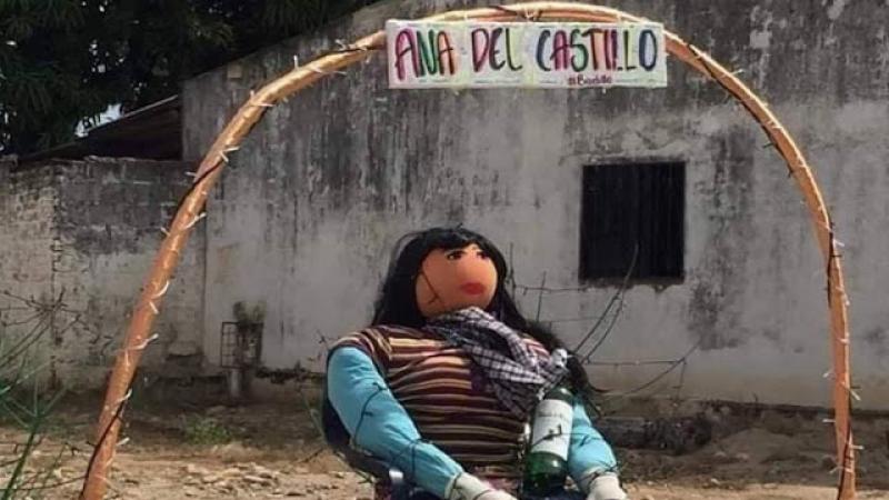 El Año Viejo Que Le Hicieron A Ana Del Castillo