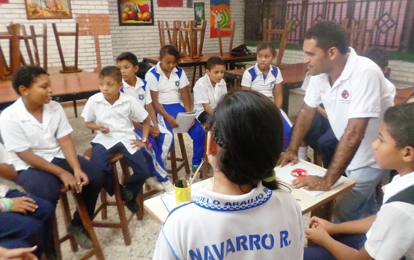 La Escuela Rafael Escalona continúa proceso de formación 