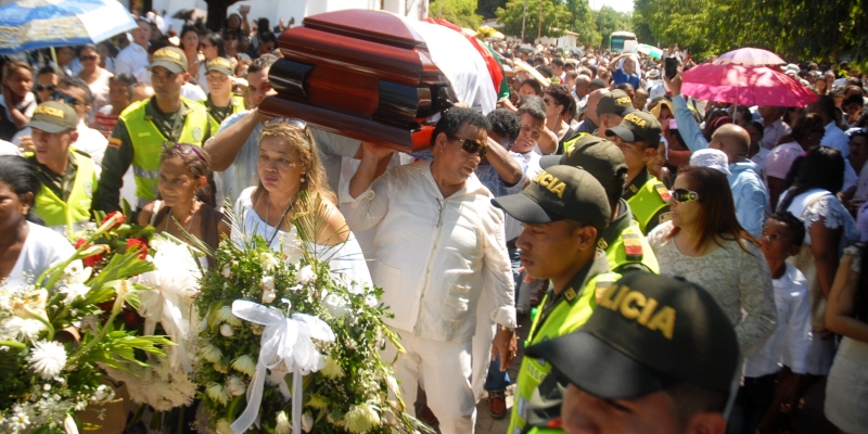 En su adios Calixto Ochoa no se ha ido del todo…