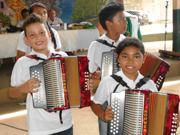 Cursos vacacionales de auténtica música vallenata en la Escuela Rafael Escalona