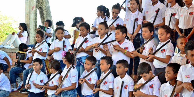 170 Estudiantes De La Institucion Educativa Consuelo Araujonoguera Se Graduaran En Autentica Musica Vallenata