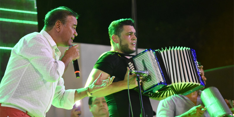 Iván Villazón, con los éxitos de El Trueno 