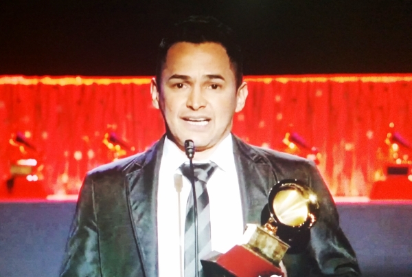 Jorge Celedón con su Grammy Latino pone en alto la música vallenata 
