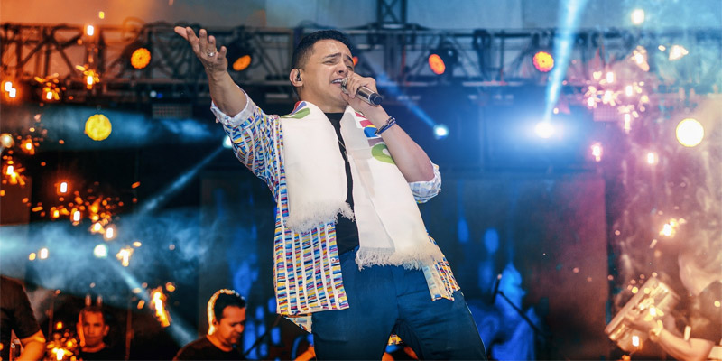 Jorge Celedón, Inicia El 2019 Con Sus éxitos Por Colombia Y México