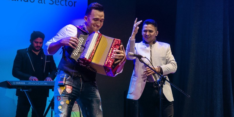 Jorge Celedon Sorprendente En Sus 8 Conciertos Por Colombia