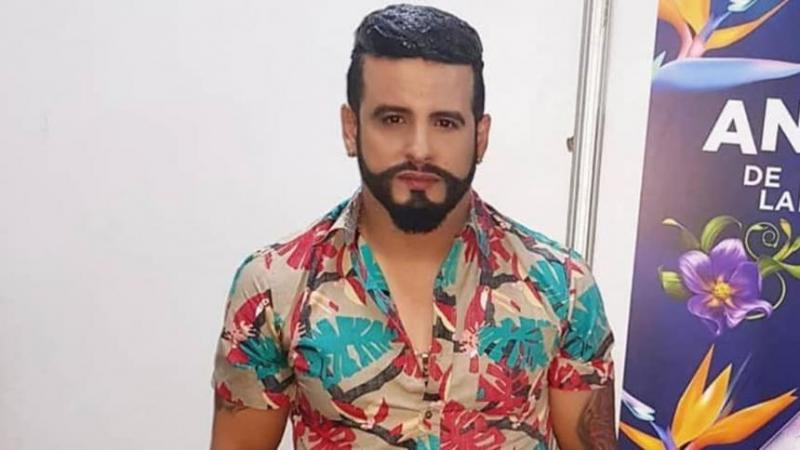 Nelson Velásquez Causa Revuelo Por Su Nuevo Look