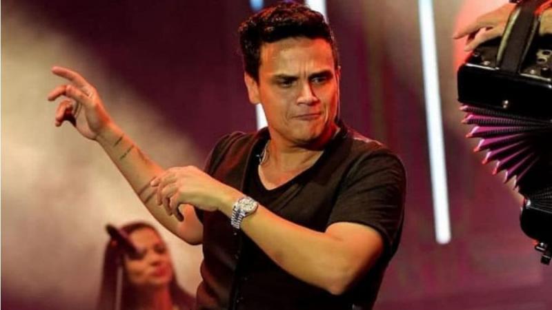 Silvestre Dangond Sufrió Una Fuerte Caída