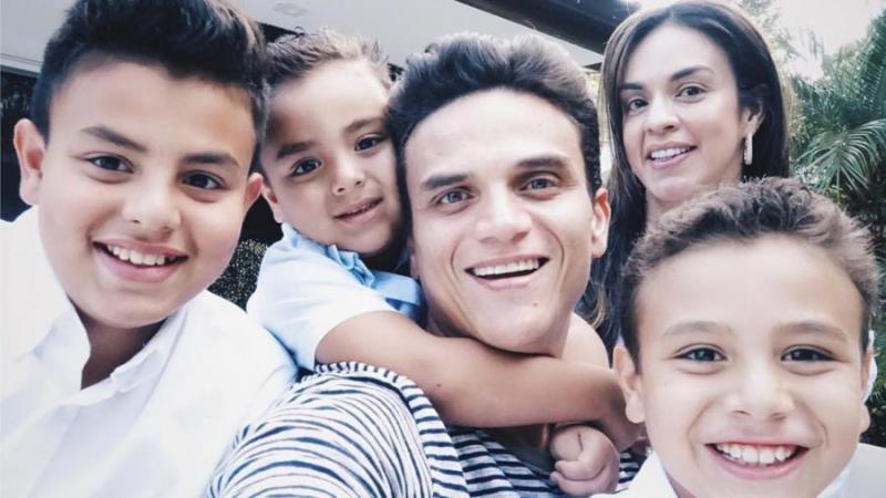 Silvestre Dangond Estaría Pensando En Su Cuarto Hijo